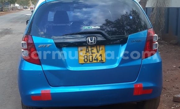 Buy Used Honda Fit Blue Car in Harare in Harare Buy Used Honda Fit Blue Car in Harare in Harare