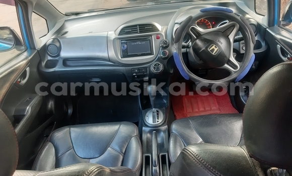 Buy Used Honda Fit Blue Car in Harare in Harare Buy Used Honda Fit Blue Car in Harare in Harare