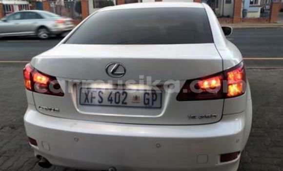 Tenga Tsaru Lexus IS Chena Mota in Harare in Harare Tenga Tsaru Lexus IS Chena Mota in Harare in Harare
