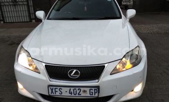 Tenga Tsaru Lexus IS Chena Mota in Harare in Harare Tenga Tsaru Lexus IS Chena Mota in Harare in Harare