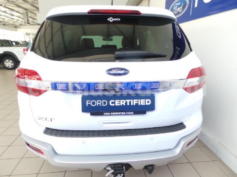 Big with watermark ford everest matabeleland south beitbridge 15368