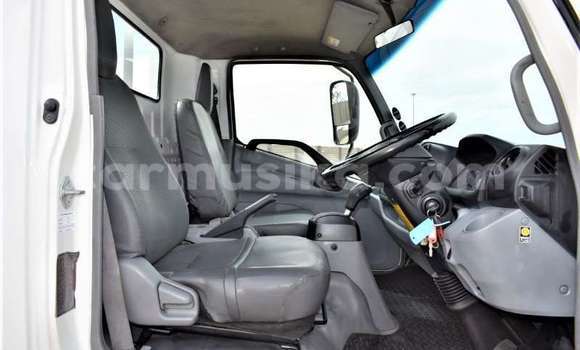 Acheter Occasion Utilitaire Toyota Dyna Blanc à Beitbridge, Matabeleland South Acheter Occasion Utilitaire Toyota Dyna Blanc à Beitbridge, Matabeleland South