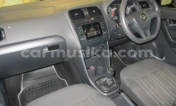 Nunua Ilio tumika Volkswagen Polo GTI Nyeupe Gari ndani ya Beitbridge nchini Matabeleland Kusini Nunua Ilio tumika Volkswagen Polo GTI Nyeupe Gari ndani ya Beitbridge nchini Matabeleland Kusini