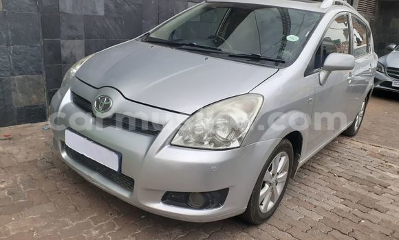 Nunua Ilio tumika Toyota Verso Fedha Gari ndani ya Beitbridge nchini Matabeleland Kusini Nunua Ilio tumika Toyota Verso Fedha Gari ndani ya Beitbridge nchini Matabeleland Kusini