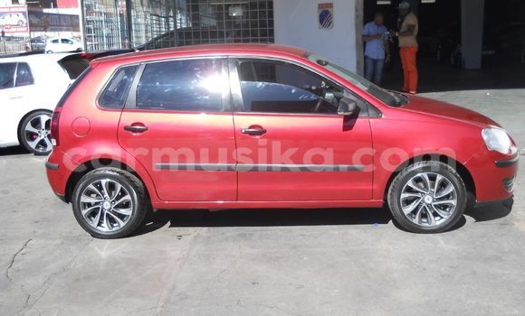 Nunua Ilio tumika Volkswagen Polo Nyekundu Gari ndani ya Beitbridge nchini Matabeleland Kusini Nunua Ilio tumika Volkswagen Polo Nyekundu Gari ndani ya Beitbridge nchini Matabeleland Kusini