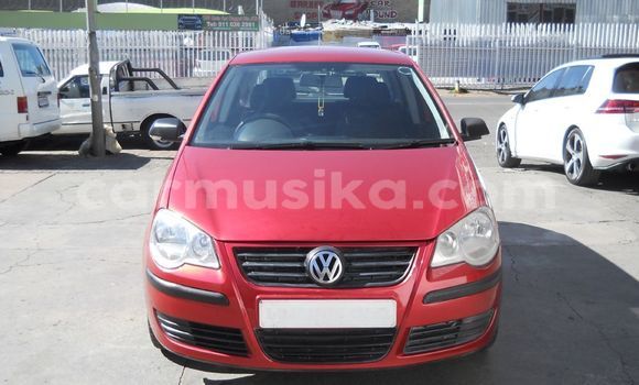 Nunua Ilio tumika Volkswagen Polo Nyekundu Gari ndani ya Beitbridge nchini Matabeleland Kusini Nunua Ilio tumika Volkswagen Polo Nyekundu Gari ndani ya Beitbridge nchini Matabeleland Kusini