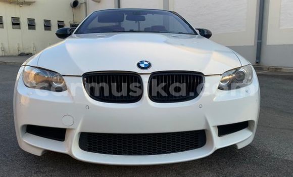 Acheter Occasion Voiture BMW M3 Blanc à Beitbridge, Matabeleland South Acheter Occasion Voiture BMW M3 Blanc à Beitbridge, Matabeleland South
