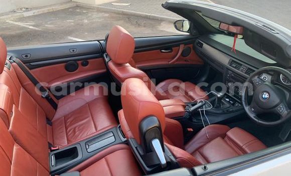 Acheter Occasion Voiture BMW M3 Blanc à Beitbridge, Matabeleland South Acheter Occasion Voiture BMW M3 Blanc à Beitbridge, Matabeleland South