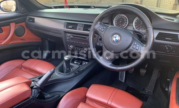 Acheter Occasion Voiture BMW M3 Blanc à Beitbridge, Matabeleland South Acheter Occasion Voiture BMW M3 Blanc à Beitbridge, Matabeleland South