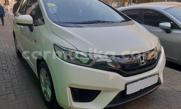 Nunua Ilio tumika Honda Jazz Nyeupe Gari ndani ya Beitbridge nchini Matabeleland Kusini Nunua Ilio tumika Honda Jazz Nyeupe Gari ndani ya Beitbridge nchini Matabeleland Kusini