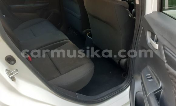 Nunua Ilio tumika Honda Jazz Nyeupe Gari ndani ya Beitbridge nchini Matabeleland Kusini Nunua Ilio tumika Honda Jazz Nyeupe Gari ndani ya Beitbridge nchini Matabeleland Kusini