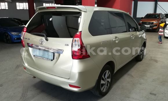 Buy Used Toyota Avanza Other Car in Beitbridge in Matabeleland South