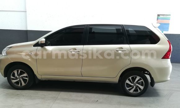 Nunua Ilio tumika Toyota Avanza Nyingine Gari ndani ya Beitbridge nchini Matabeleland Kusini Nunua Ilio tumika Toyota Avanza Nyingine Gari ndani ya Beitbridge nchini Matabeleland Kusini