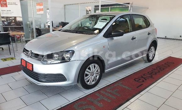 Nunua Ilio tumika Volkswagen Polo Fedha Gari ndani ya Beitbridge nchini Matabeleland Kusini Nunua Ilio tumika Volkswagen Polo Fedha Gari ndani ya Beitbridge nchini Matabeleland Kusini