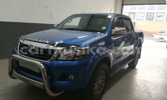 Nunua Ilio tumika Toyota Hilux Bluu Gari ndani ya Beitbridge nchini Matabeleland Kusini Nunua Ilio tumika Toyota Hilux Bluu Gari ndani ya Beitbridge nchini Matabeleland Kusini