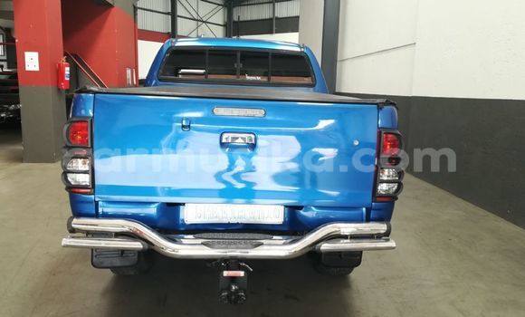Nunua Ilio tumika Toyota Hilux Bluu Gari ndani ya Beitbridge nchini Matabeleland Kusini Nunua Ilio tumika Toyota Hilux Bluu Gari ndani ya Beitbridge nchini Matabeleland Kusini