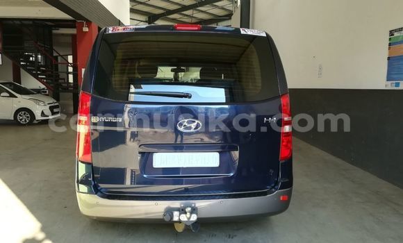 Nunua Ilio tumika Hyundai H1 Nyingine Gari ndani ya Beitbridge nchini Matabeleland Kusini Nunua Ilio tumika Hyundai H1 Nyingine Gari ndani ya Beitbridge nchini Matabeleland Kusini