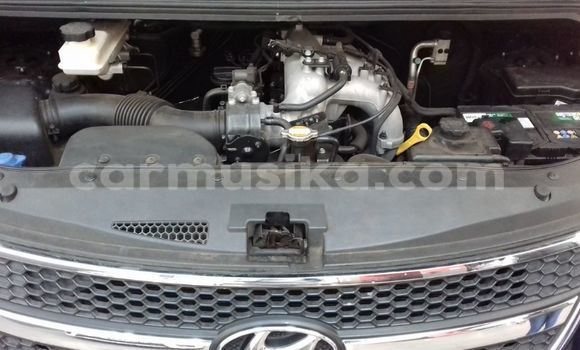 Nunua Ilio tumika Hyundai H1 Nyingine Gari ndani ya Beitbridge nchini Matabeleland Kusini Nunua Ilio tumika Hyundai H1 Nyingine Gari ndani ya Beitbridge nchini Matabeleland Kusini