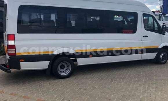 Nunua Ilio tumika Mercedes Viano Nyingine Gari ndani ya Beitbridge nchini Matabeleland Kusini