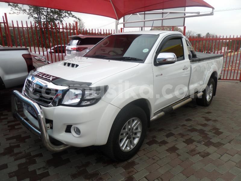 Big with watermark toyota hilux matabeleland south beitbridge 15421