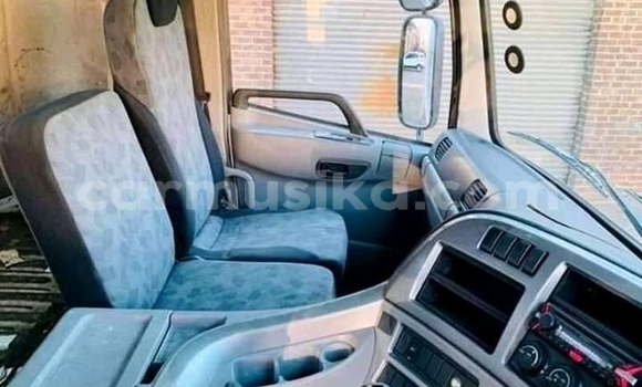 Buy Used Nissan UD White Truck in Beitbridge in Matabeleland South Buy Used Nissan UD White Truck in Beitbridge in Matabeleland South