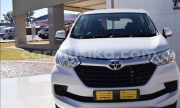 Buy Used Toyota Avanza White Car in Beitbridge in Matabeleland South Buy Used Toyota Avanza White Car in Beitbridge in Matabeleland South