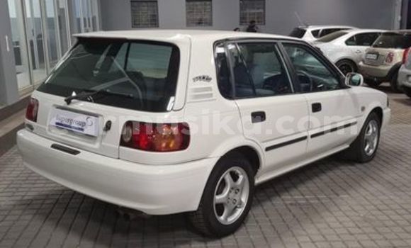 Acheter Occasion Voiture Toyota T100 Blanc à Beitbridge, Matabeleland South Acheter Occasion Voiture Toyota T100 Blanc à Beitbridge, Matabeleland South
