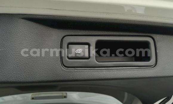 Acheter Occasion Voiture Toyota Fortuner Blanc à Beitbridge, Matabeleland South Acheter Occasion Voiture Toyota Fortuner Blanc à Beitbridge, Matabeleland South