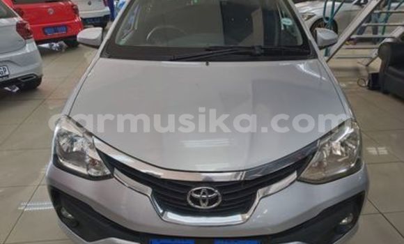 Acheter Occasion Voiture Toyota Etios Gris à Beitbridge, Matabeleland South Acheter Occasion Voiture Toyota Etios Gris à Beitbridge, Matabeleland South