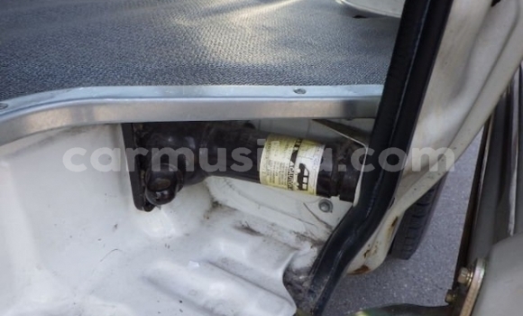 Buy Used Toyota Hiace Other Car in Beitbridge in Matabeleland South Buy Used Toyota Hiace Other Car in Beitbridge in Matabeleland South