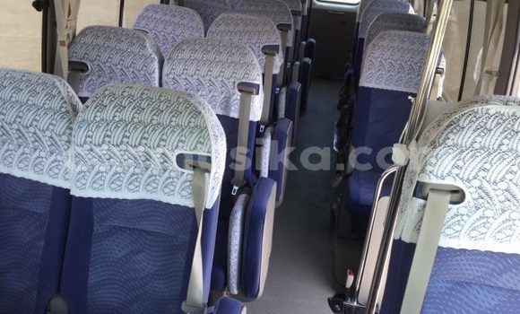 Acheter Occasion Voiture Toyota Coaster Autre à Beitbridge, Matabeleland South Acheter Occasion Voiture Toyota Coaster Autre à Beitbridge, Matabeleland South