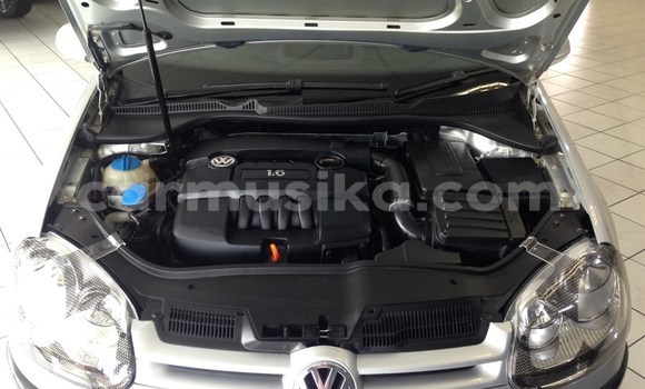 Acheter Occasion Voiture Volkswagen Golf Gris à Beitbridge, Matabeleland South Acheter Occasion Voiture Volkswagen Golf Gris à Beitbridge, Matabeleland South