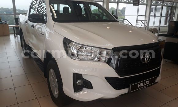 Nunua Ilio tumika Toyota Hilux Nyeupe Gari ndani ya Beitbridge nchini Matabeleland Kusini Nunua Ilio tumika Toyota Hilux Nyeupe Gari ndani ya Beitbridge nchini Matabeleland Kusini