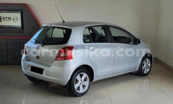 Nunua Ilio tumika Toyota Yaris Nyingine Gari ndani ya Beitbridge nchini Matabeleland Kusini Nunua Ilio tumika Toyota Yaris Nyingine Gari ndani ya Beitbridge nchini Matabeleland Kusini