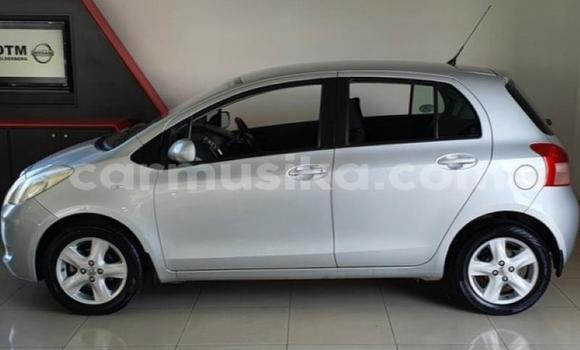 Nunua Ilio tumika Toyota Yaris Nyingine Gari ndani ya Beitbridge nchini Matabeleland Kusini Nunua Ilio tumika Toyota Yaris Nyingine Gari ndani ya Beitbridge nchini Matabeleland Kusini