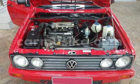 Tenga Tsaru Volkswagen Golf Tsvuku Mota in Beitbridge in Matabeleland South Tenga Tsaru Volkswagen Golf Tsvuku Mota in Beitbridge in Matabeleland South