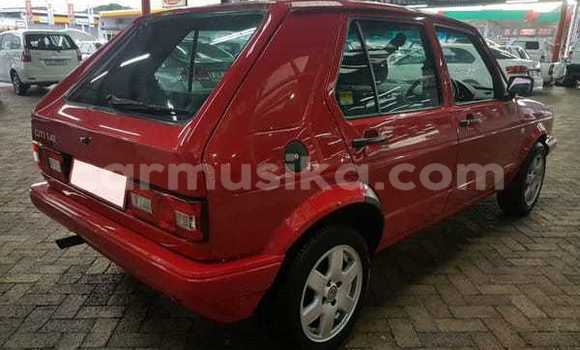 Tenga Tsaru Volkswagen Golf Tsvuku Mota in Beitbridge in Matabeleland South Tenga Tsaru Volkswagen Golf Tsvuku Mota in Beitbridge in Matabeleland South