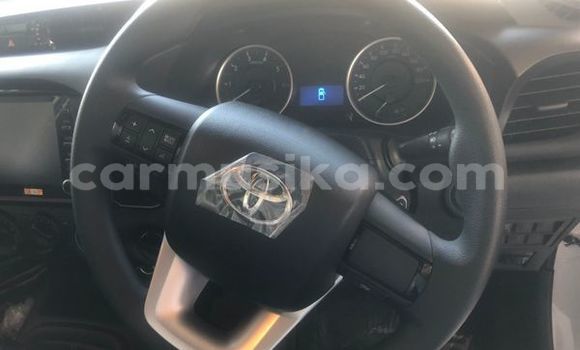 Tenga Tsaru Toyota Hilux Chena Mota in Beitbridge in Matabeleland South Tenga Tsaru Toyota Hilux Chena Mota in Beitbridge in Matabeleland South