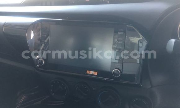 Tenga Tsaru Toyota Hilux Chena Mota in Beitbridge in Matabeleland South Tenga Tsaru Toyota Hilux Chena Mota in Beitbridge in Matabeleland South