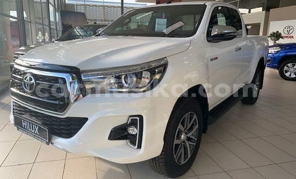 Tenga Tsaru Toyota Hilux Chena Mota in Beitbridge in Matabeleland South Tenga Tsaru Toyota Hilux Chena Mota in Beitbridge in Matabeleland South
