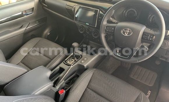 Tenga Tsaru Toyota Hilux Chena Mota in Beitbridge in Matabeleland South Tenga Tsaru Toyota Hilux Chena Mota in Beitbridge in Matabeleland South