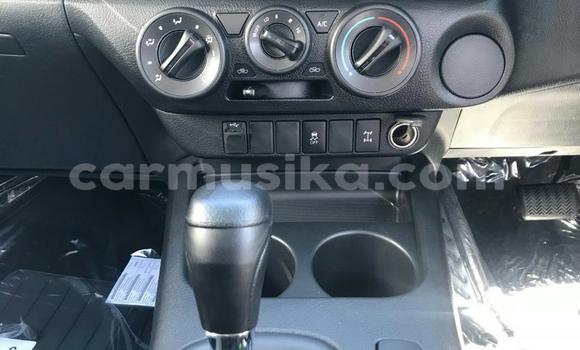 Acheter Occasion Voiture Toyota Hilux Blanc à Beitbridge, Matabeleland South Acheter Occasion Voiture Toyota Hilux Blanc à Beitbridge, Matabeleland South