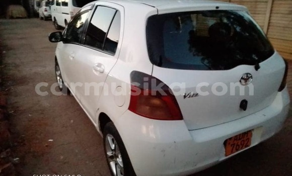 Acheter Occasion Voiture Toyota Vitz Blanc à Harare, Harare Acheter Occasion Voiture Toyota Vitz Blanc à Harare, Harare