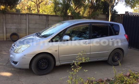 Acheter Occasion Voiture Toyota Spacio Bleu à Harare, Harare Acheter Occasion Voiture Toyota Spacio Bleu à Harare, Harare