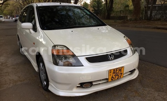 Tenga Tsaru Honda Stream Chena Mota in Harare in Harare