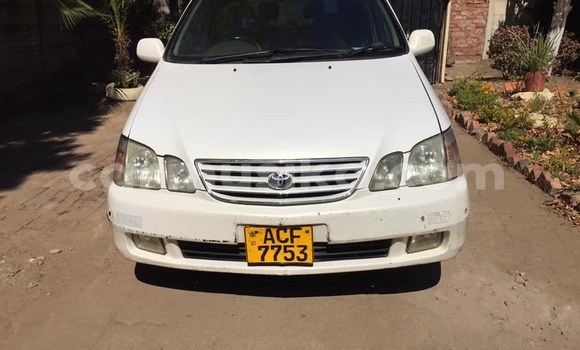 Acheter Occasion Voiture Toyota Gaia Blanc à Harare, Harare Acheter Occasion Voiture Toyota Gaia Blanc à Harare, Harare
