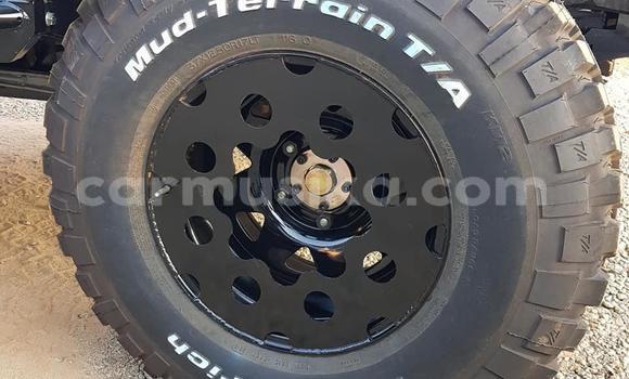 Acheter Occasion Voiture Land Rover Defender Vert à Beitbridge, Matabeleland South Acheter Occasion Voiture Land Rover Defender Vert à Beitbridge, Matabeleland South