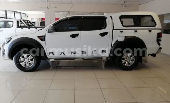 Nunua Ilio tumika Ford Ranger Nyeupe Gari ndani ya Beitbridge nchini Matabeleland Kusini Nunua Ilio tumika Ford Ranger Nyeupe Gari ndani ya Beitbridge nchini Matabeleland Kusini