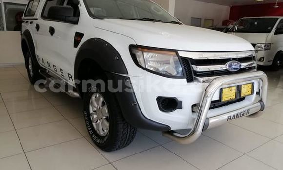 Nunua Ilio tumika Ford Ranger Nyeupe Gari ndani ya Beitbridge nchini Matabeleland Kusini Nunua Ilio tumika Ford Ranger Nyeupe Gari ndani ya Beitbridge nchini Matabeleland Kusini