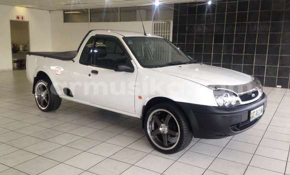 Acheter Occasion Voiture Ford Focus Blanc à Beitbridge, Matabeleland South Acheter Occasion Voiture Ford Focus Blanc à Beitbridge, Matabeleland South